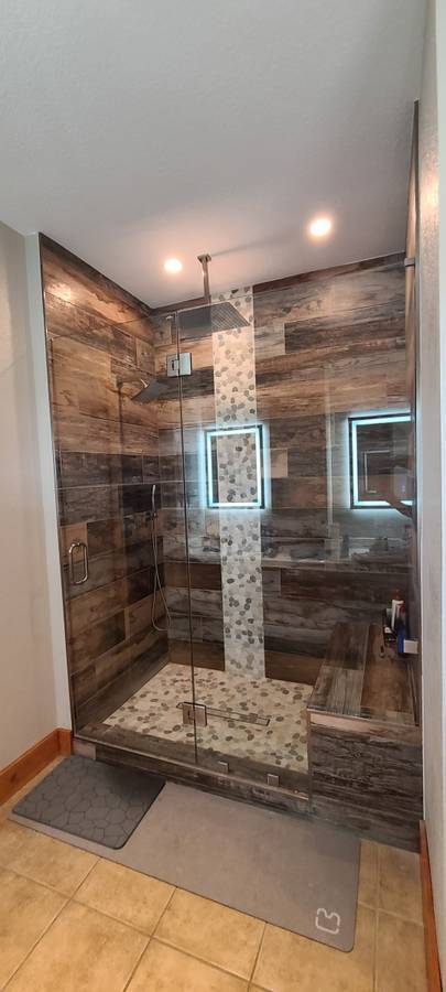 Shower with ambient lighting